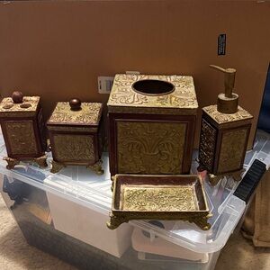 Elegant Gold and Deep Burgundy Bathroom Accessory Set